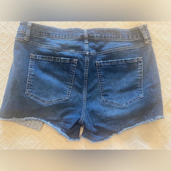 Destructed Denim Mid-Rise Shorts - Picture 2 of 4